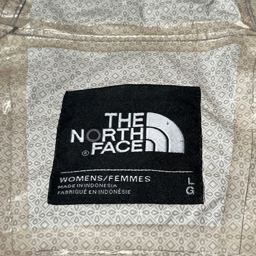 North Face Purple Hyvent Lightweight Rain Jacket- Size L - Picture 3 of 16